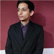 Estudiante de Ingeniería Electrónica brinda apoyo en Fisica y Matematica